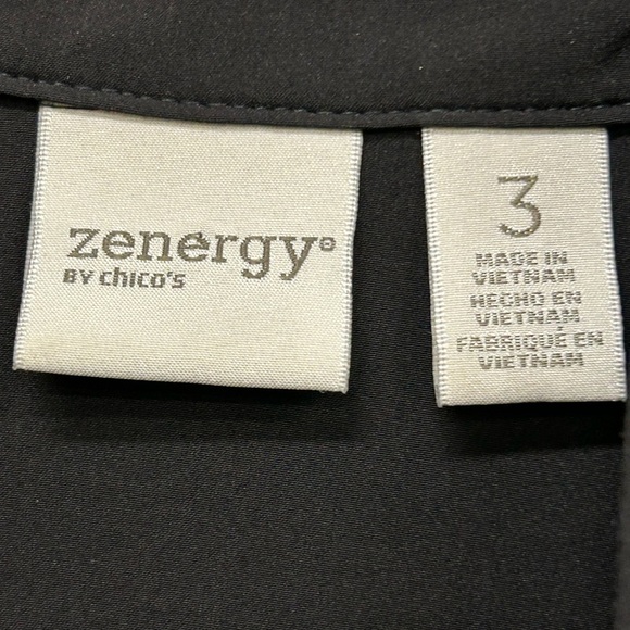 Zenergy by Chicos Black 3/4 Sleev Full Zip Jacket Size 3 (XL/16) - Picture 3 of 5